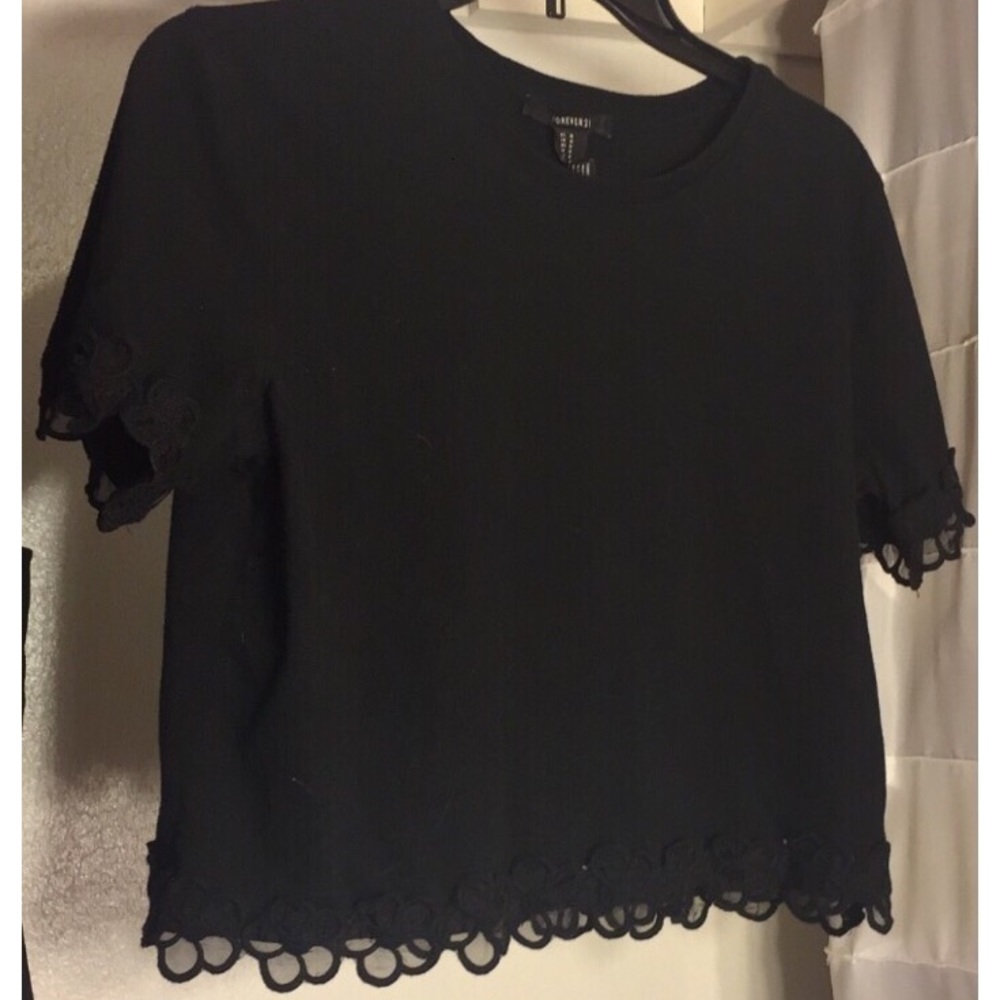 Black Floral Crop Top